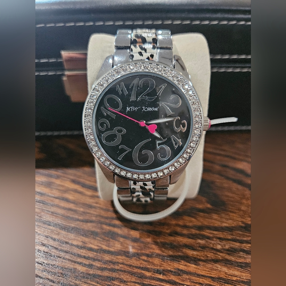 Betsey Johnson Women's Watch - Wristwatch with Bezel, 3-Hand Quartz Movement NEW
